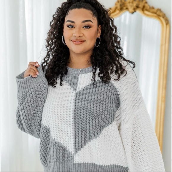 Pink Lily Love Me Now Heart Sweater Size Medium Good Condition - Picture 9 of 9